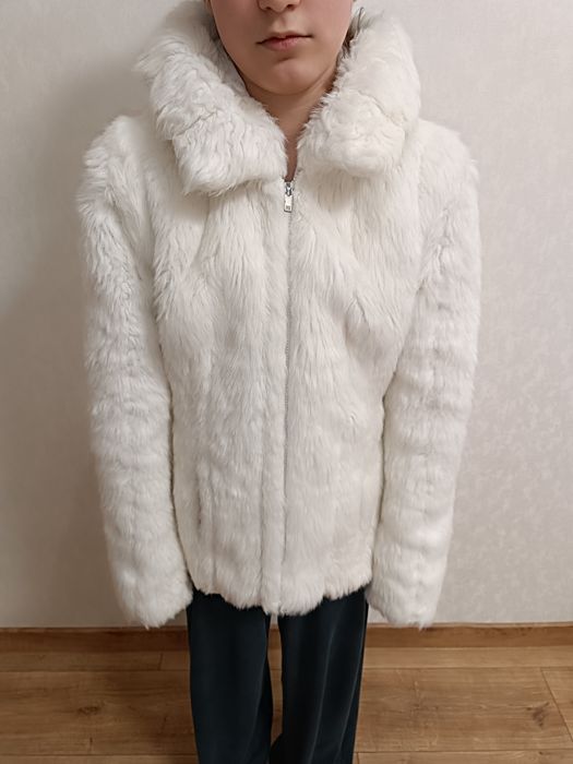 Шуба біла, штучна шубка
