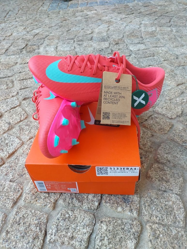 Chuteiras Nike Mercurial