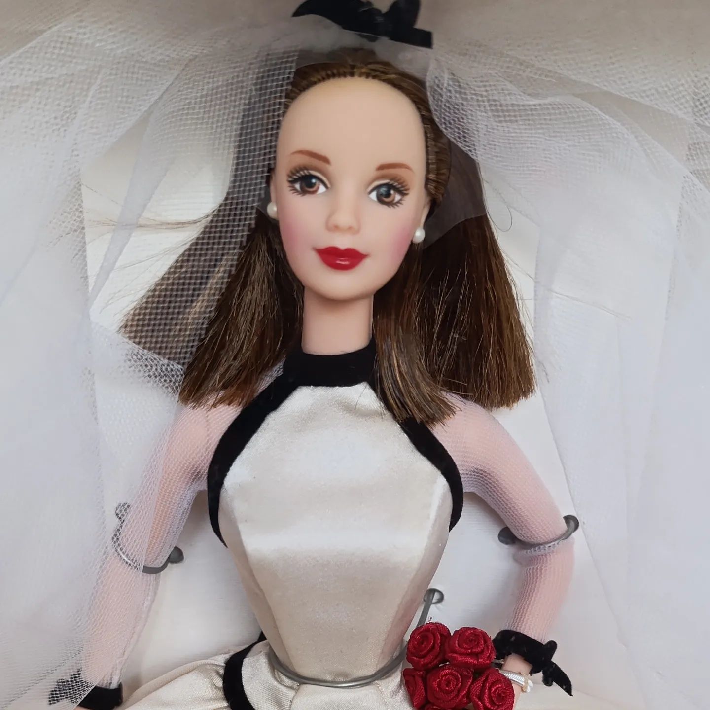 Vera Wang Barbie Колекційна