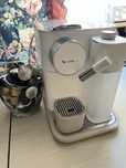Ekspres DeLonghi Nespresso