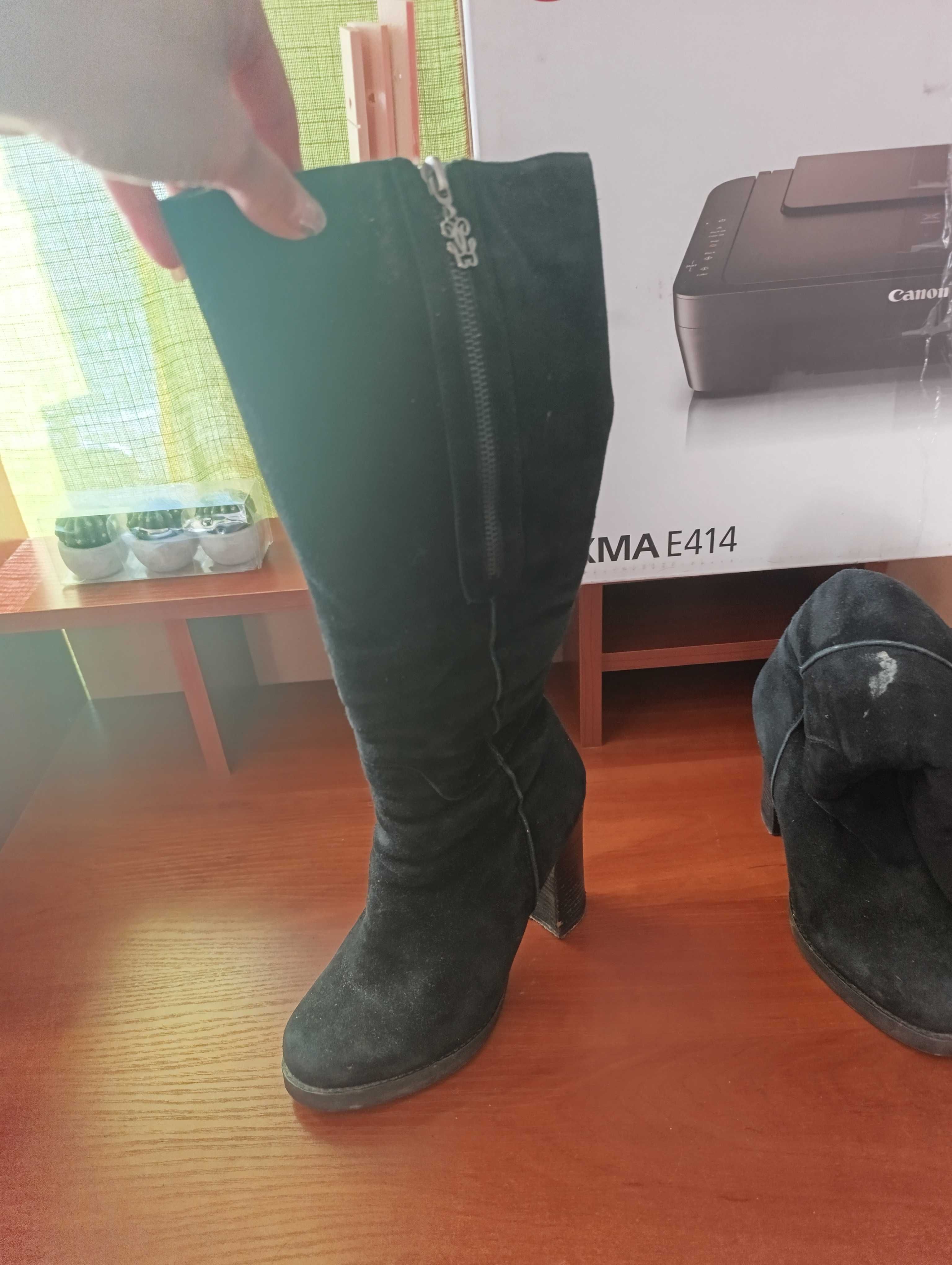 Продам сапоги замшевые
