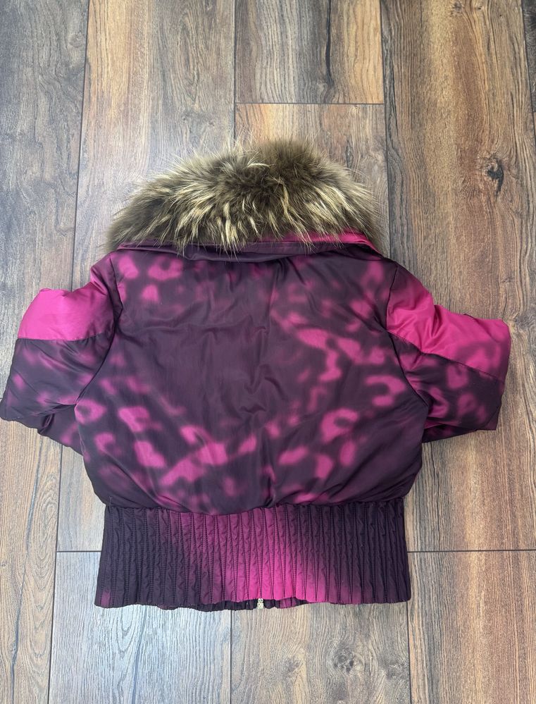 Пуховик женский короткий PRADA