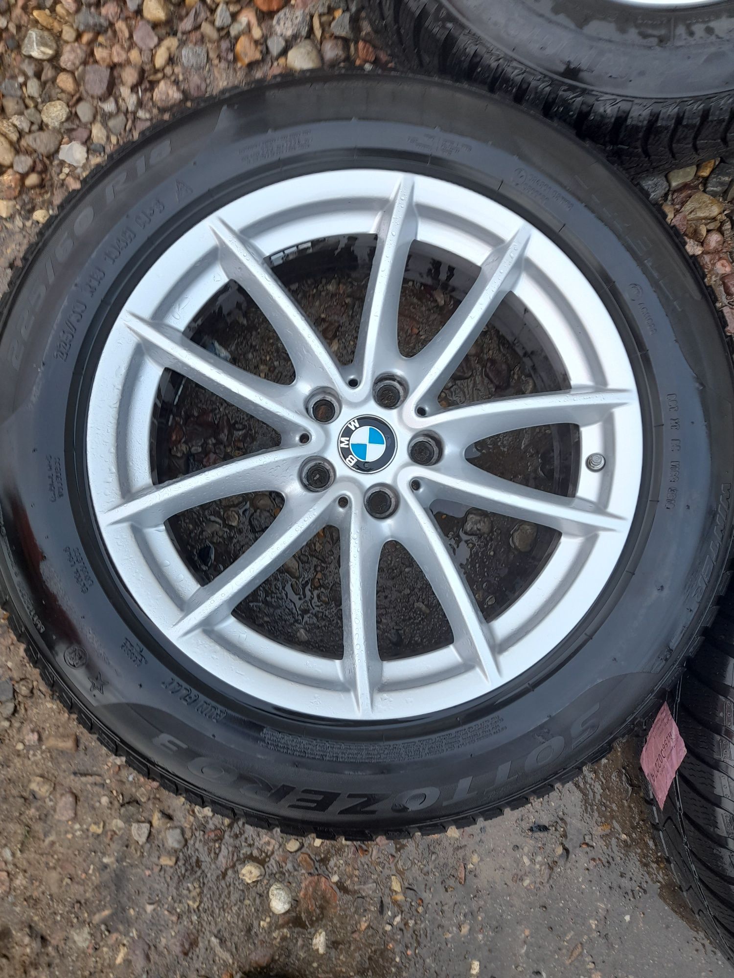 Koła zimowe BMW X3 G01  225 60 r18