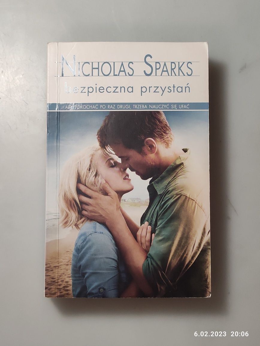 Bezpieczna przystań Nicholas Sparks