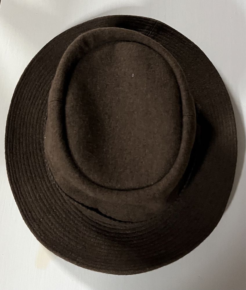 Chapéu em Burel