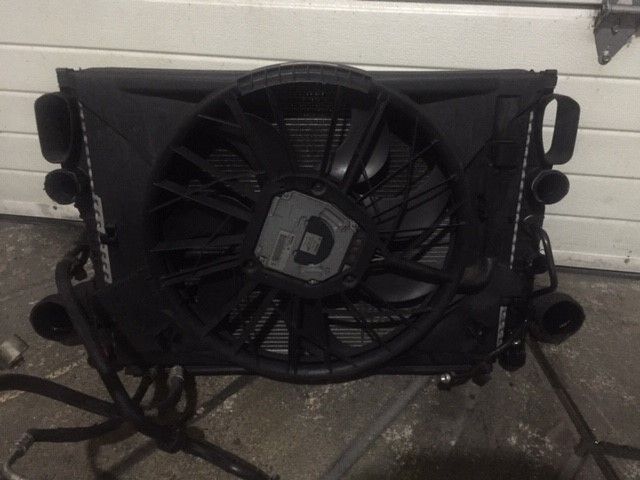 mercedes para peças