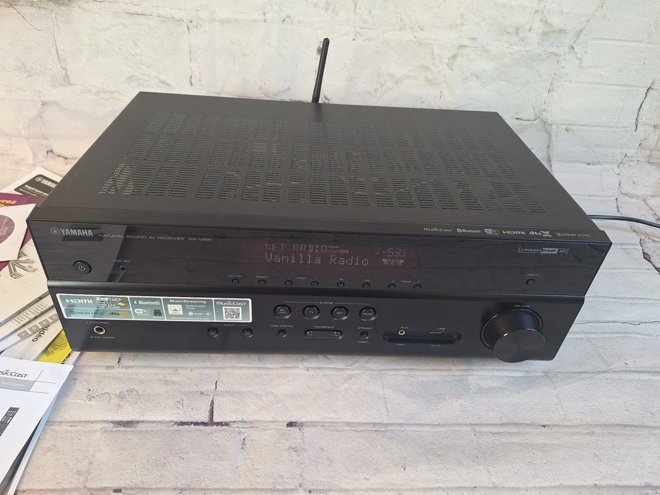 Yamaha  MusicCast Wi-fi BT Atmos RX-V581 Spotify 7.1 Net radio