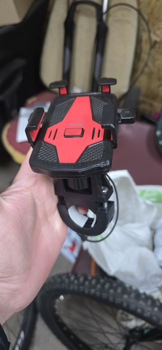 Продам держатели для телефона