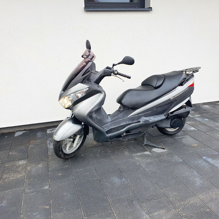Suzuki Burgman Suzuki Burgman 125