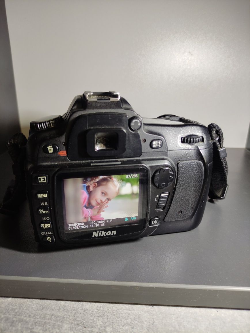 Nikon d80 + спалахи