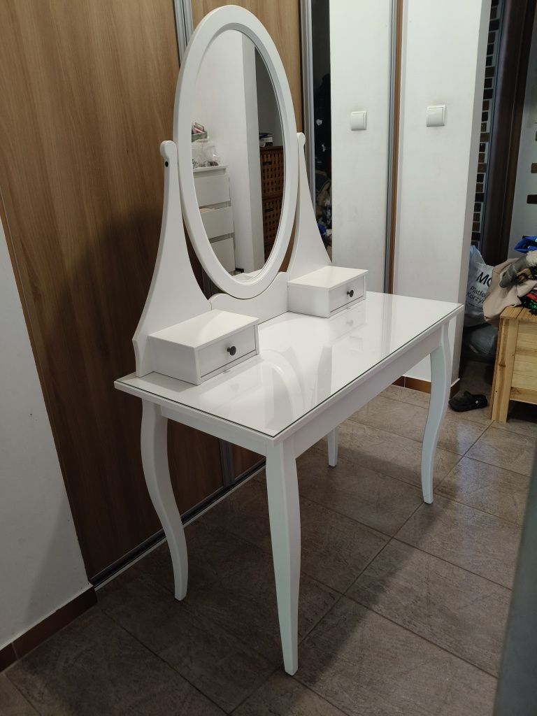 Toaletka Hemnes ikea