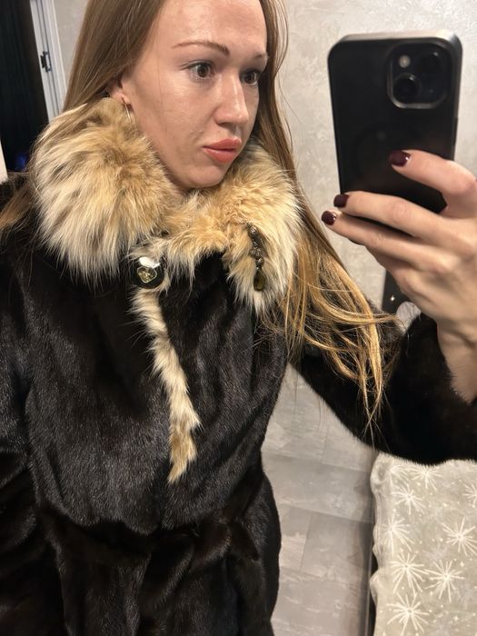 Шуба норкова комір рись