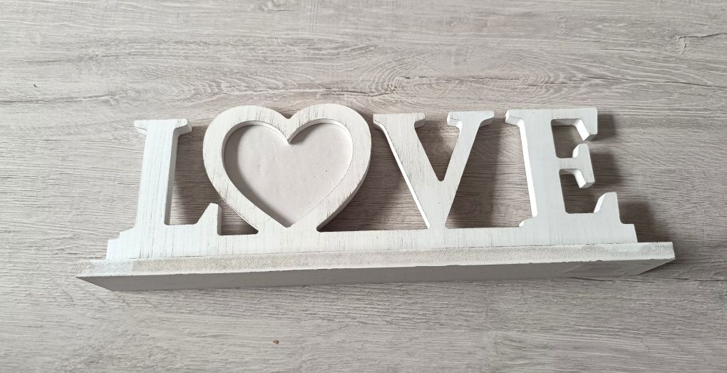 Dekoracyjna ramka na zdjęcie LOVE