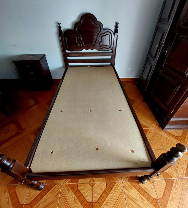 Mobília de quarto de solteiro completa