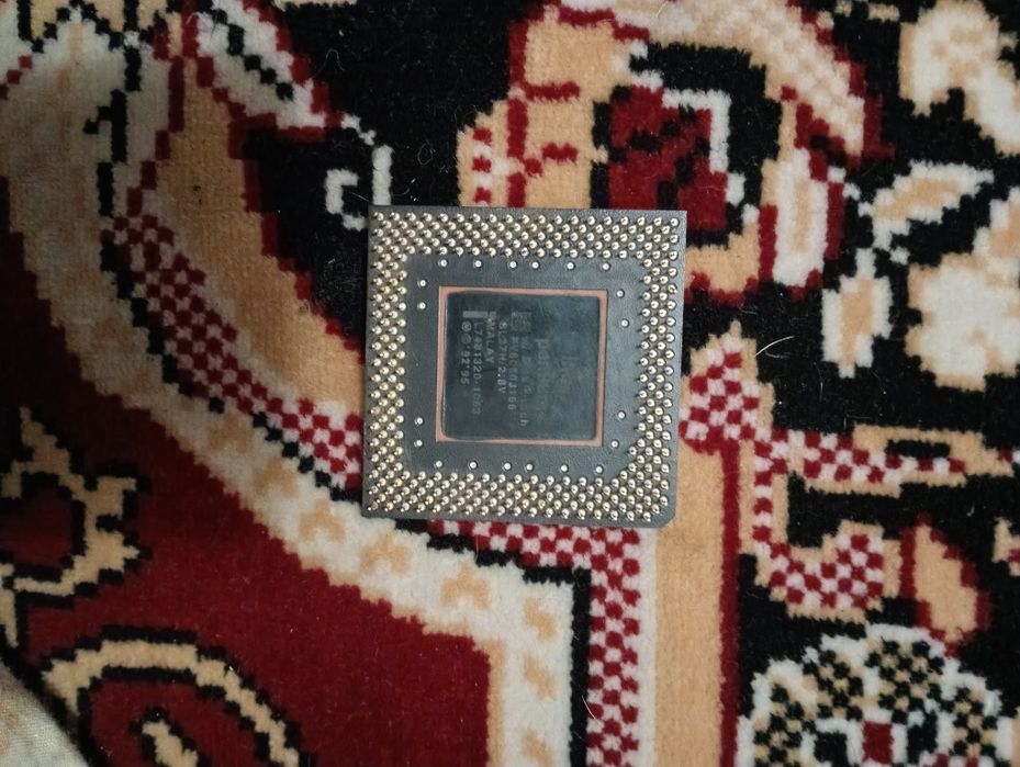 Процессор Intel Pentium MMX TECH MALAY