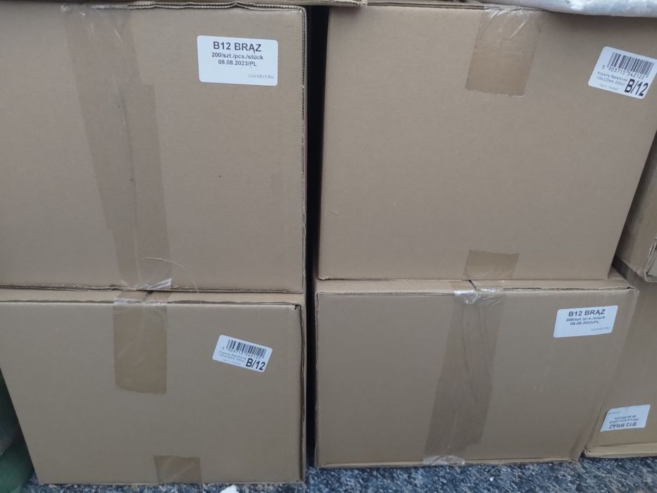 Koperta bąbelkowa B/12, dobry klej, wytrzymała. 1200 sztuk.