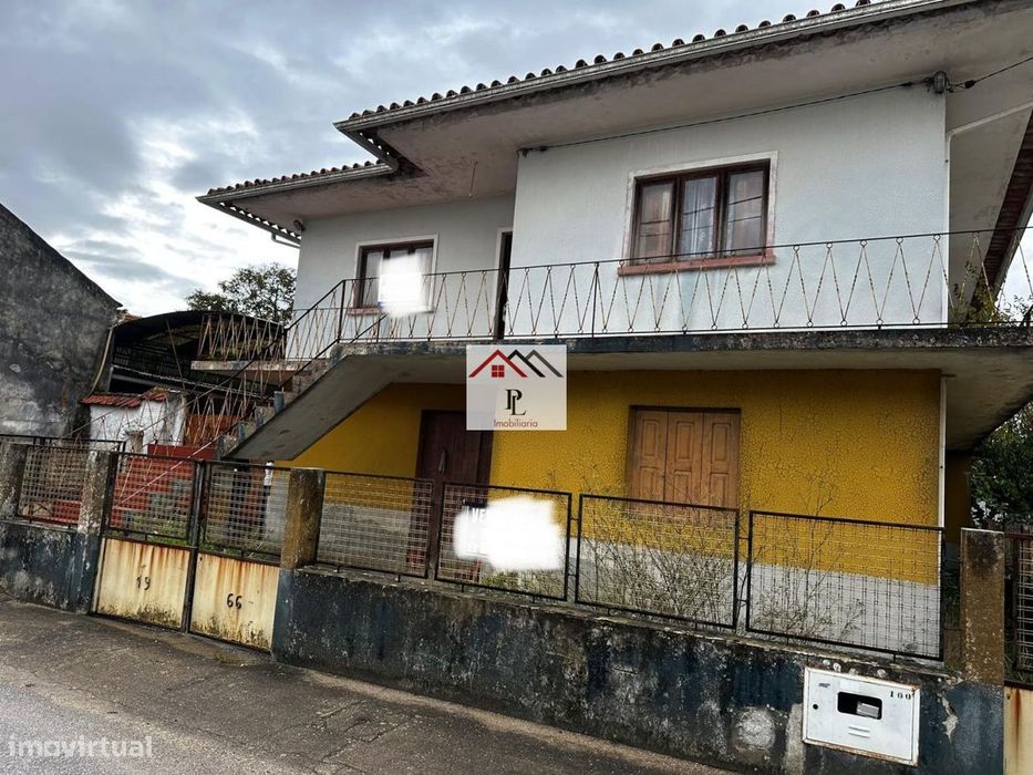 Moradia isolada com terreno  (V894MS)