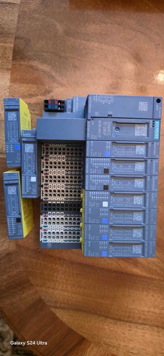 Zestaw Siemens ET200SP–moduły I/O+CPU+ moduły bezpieczeństwa PROFIsafe