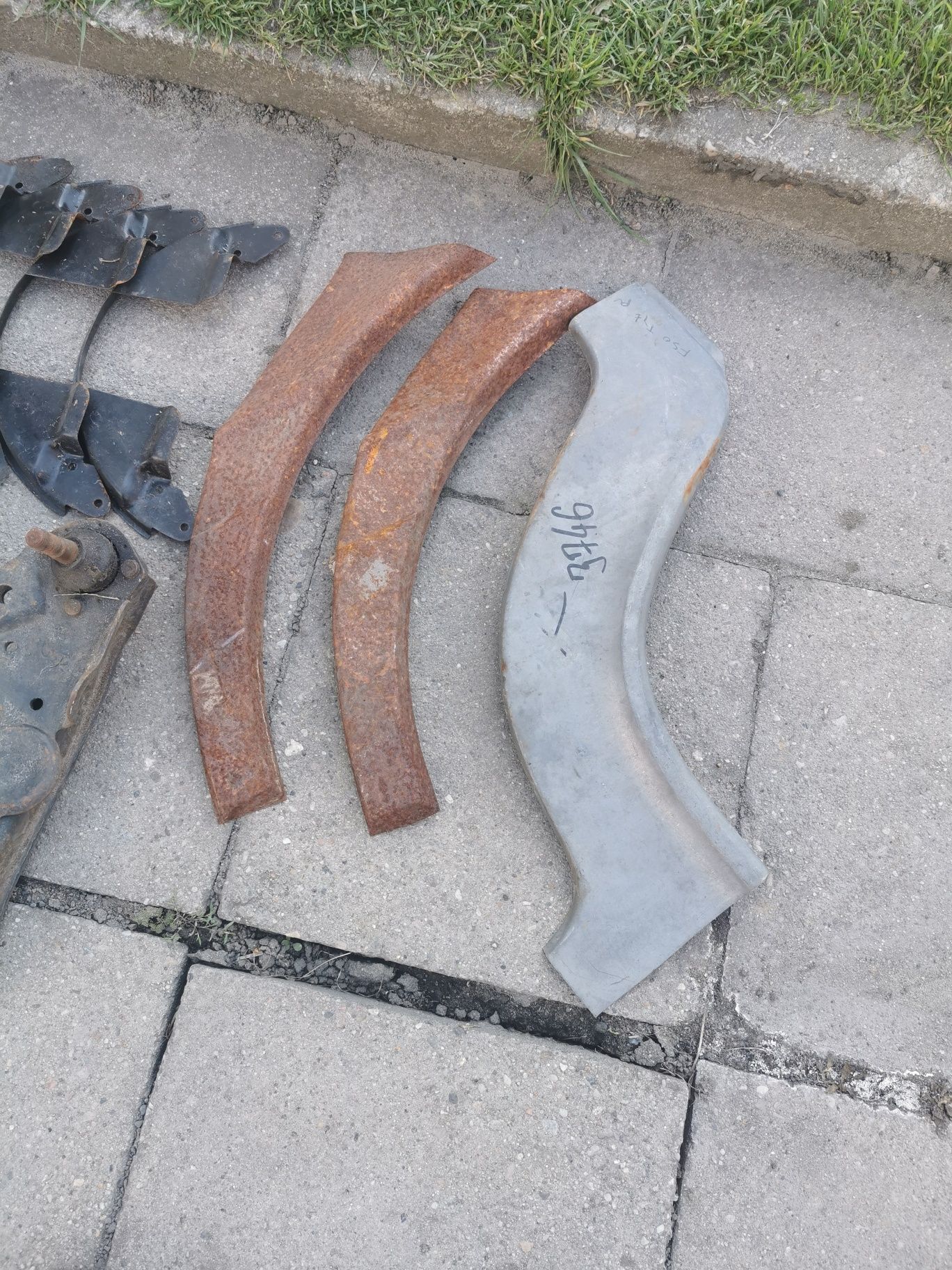 Wahacze Zawieszenie części Fiat 125P Polonez