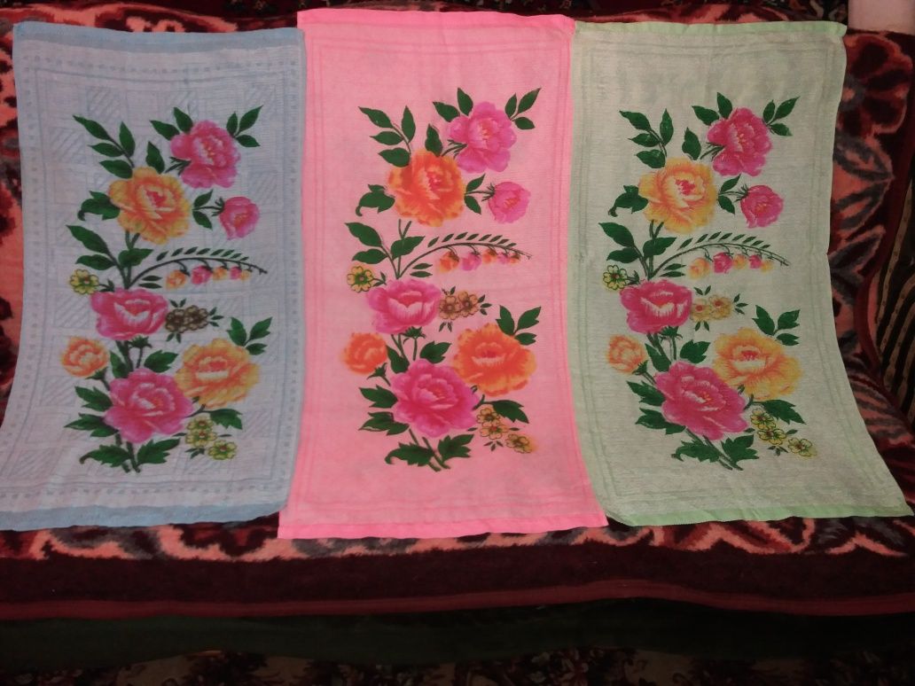 Новые полотенца 95см × 50 см разные цвета и принты