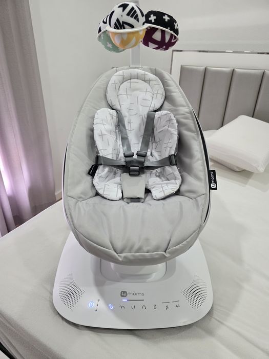 Mamaroo 4 moms com redutor de bebé