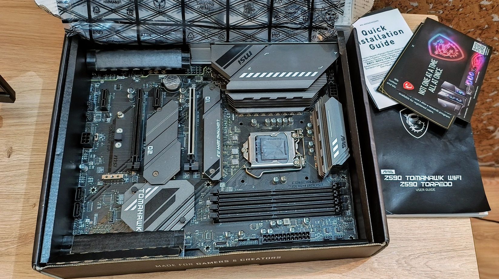 MSI Z590 Tomahawk uszk