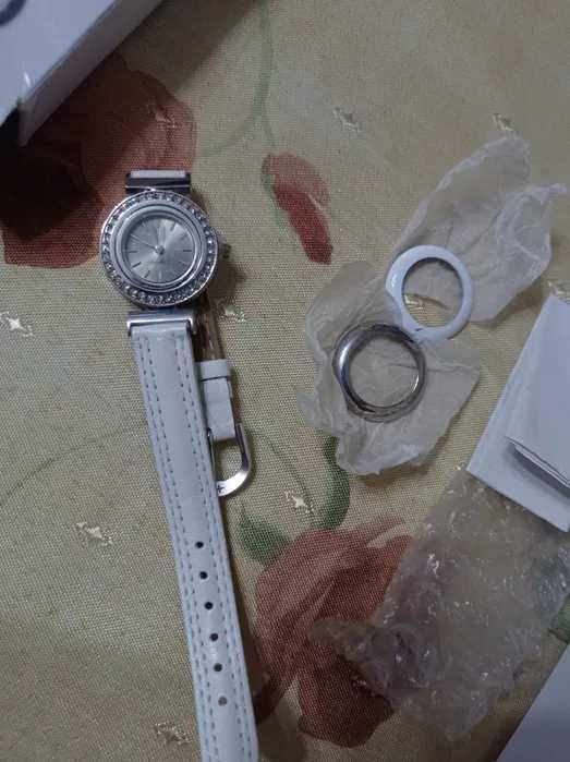 Zegarek z wymienną obudową Zniżka na zestaw