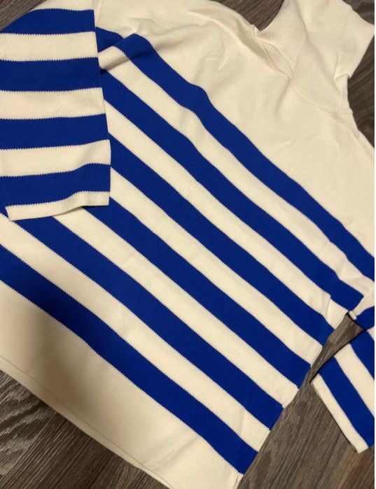 Свитер гольф молочный оверсайз в полоску