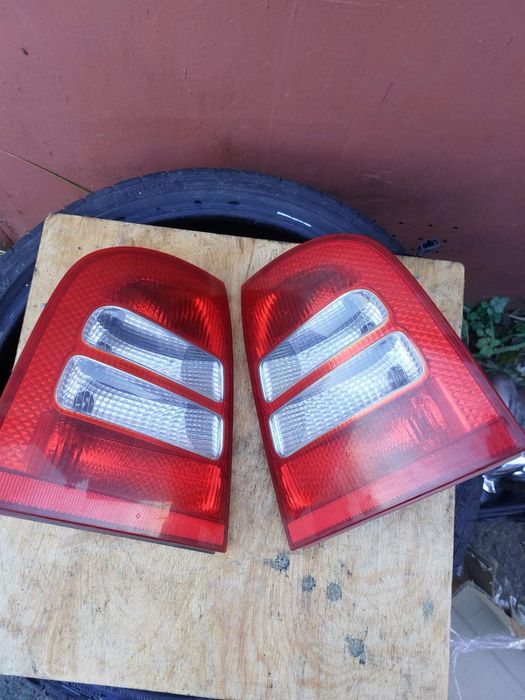 Задні стопи фонарі skoda octavia tour рестайл оригінал