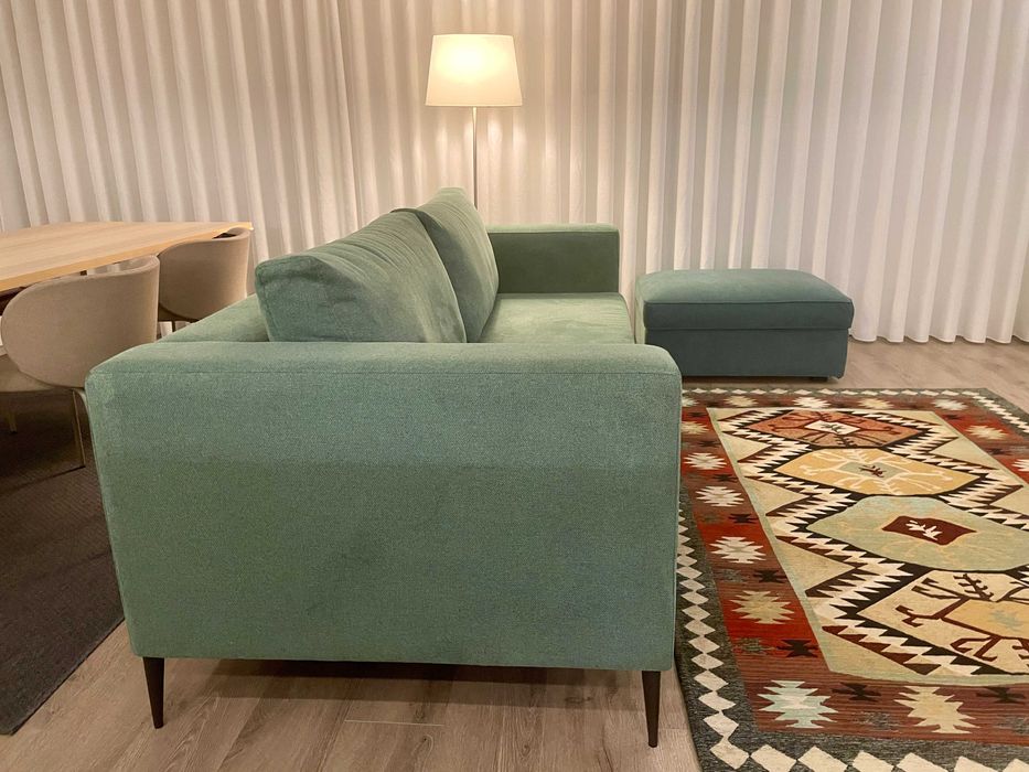 Sofá verde 3 lugares – como novo, moderno e confortável (Braga)