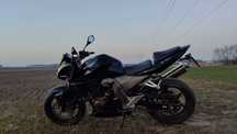 Kawasaki z750  2004