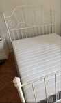 Cama ferro IKEA + colchao IKEA 140x200