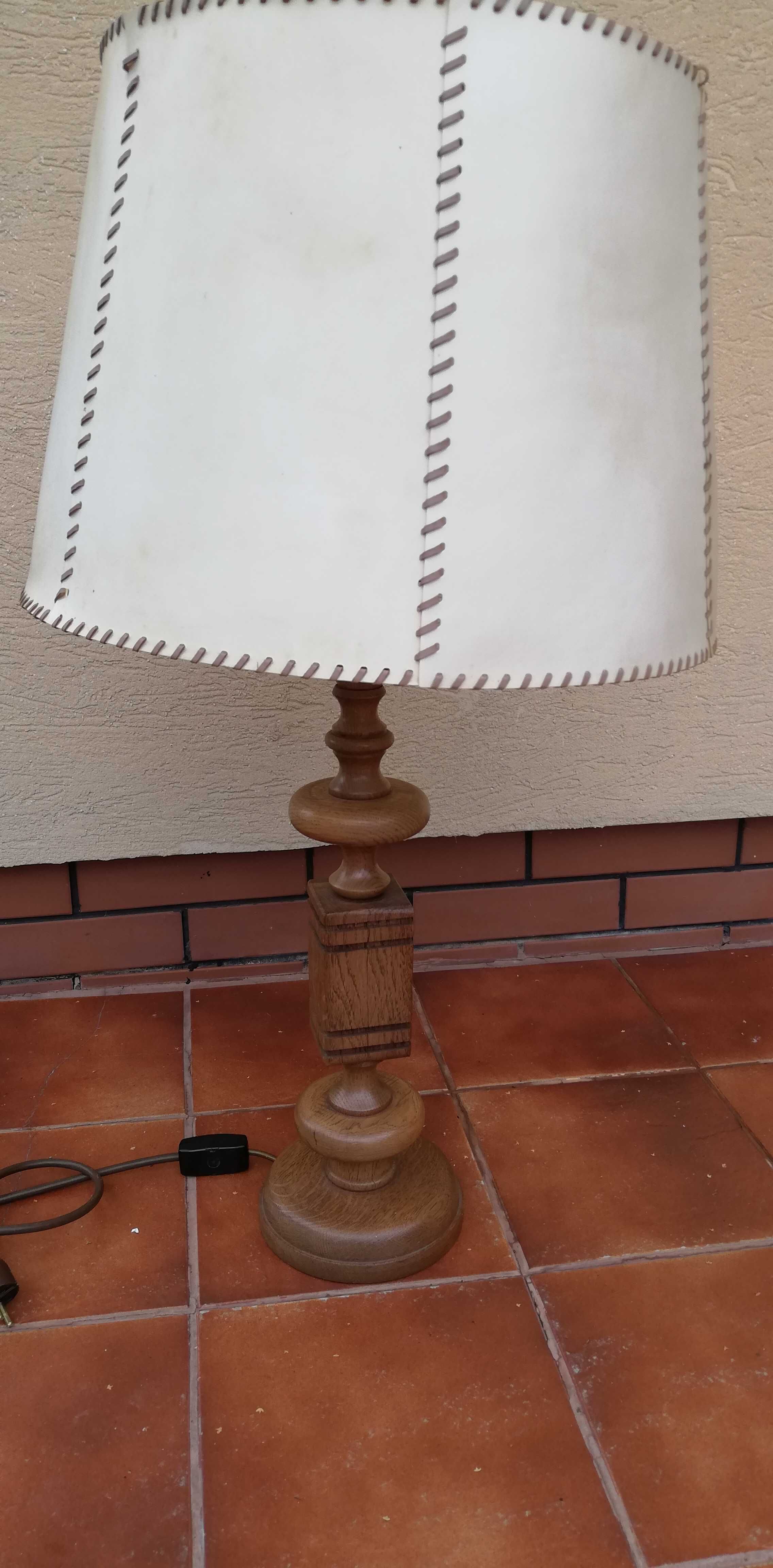 Lampa stylowa stojąca stołowa nocna na stolik lampka