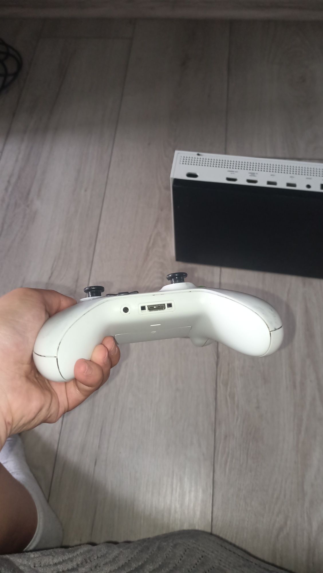 Xbox one s+pad i gry