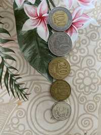Продам 5ть монет Албании одним лотом