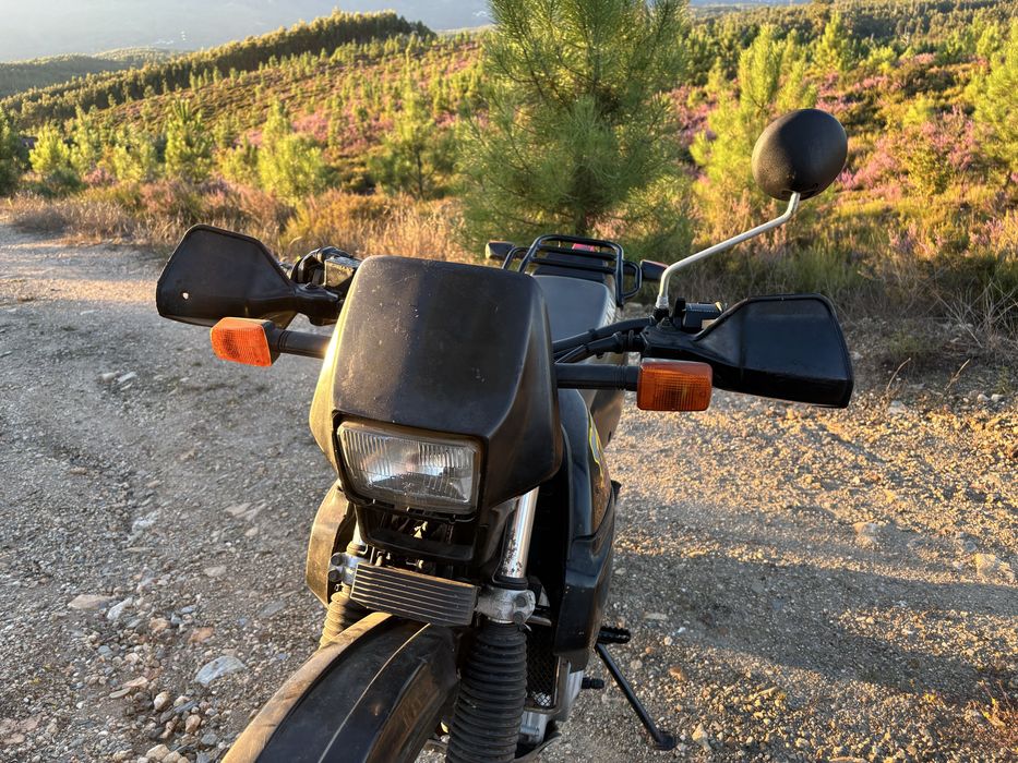 Motociclo Suzuki dr 650 de 1995