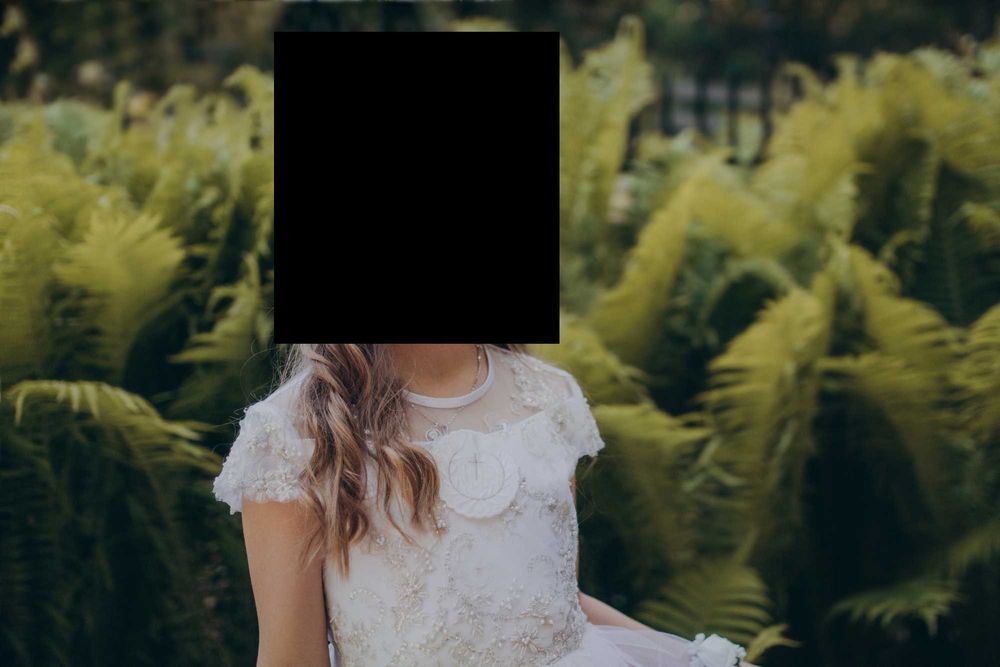 Sukienka komunijna r. 134 – elegancka, z pełnym kompletem dodatków!