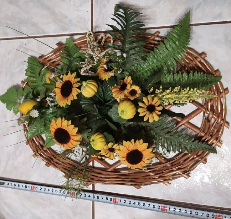 Декор, композиція, топпери для букетів, кошик, булава