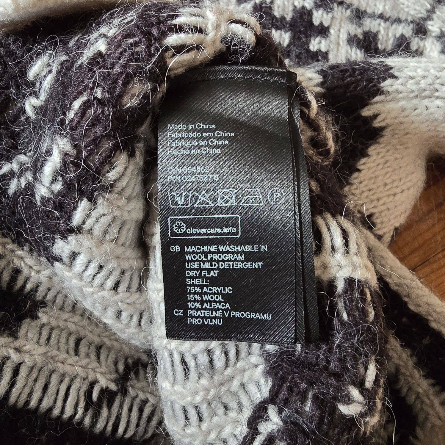 Sweter HM domieszka wełny alpaki zimowy świąteczny S gruby rękaw 7/8