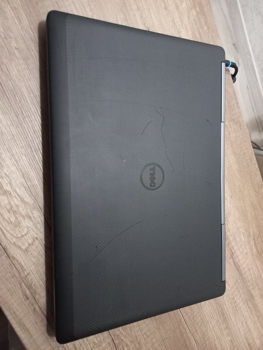 Dell Precision 7710 Xeon E3-1575 v5,озу-32gb,ssd-512gb,hdd-1Tb,Quadro