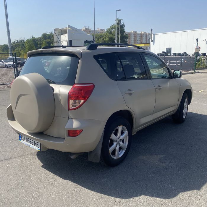 Продам RAV-4 toyota