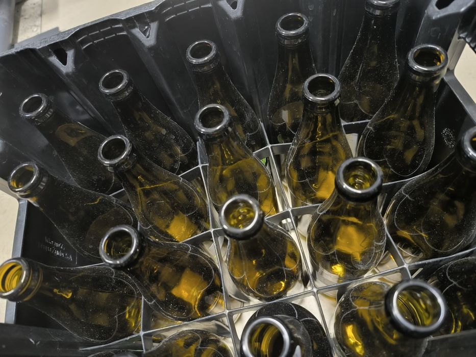 Sprzedam skrzynki do piwa + porządne butelki