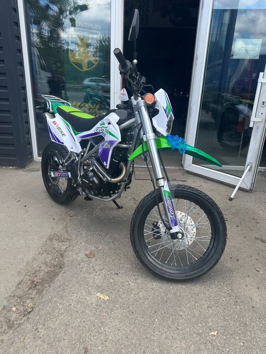 Мотоцикл Skybike Kayo CRDX 200 motard