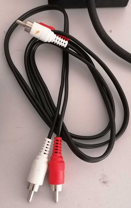 Divisor skart quintuplo mais cabos uteis, tudo por 5€