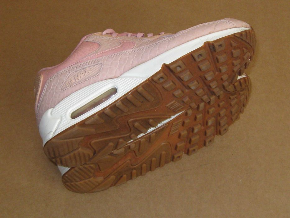 кроссовки женские Nike Air Max, 38,5р.
