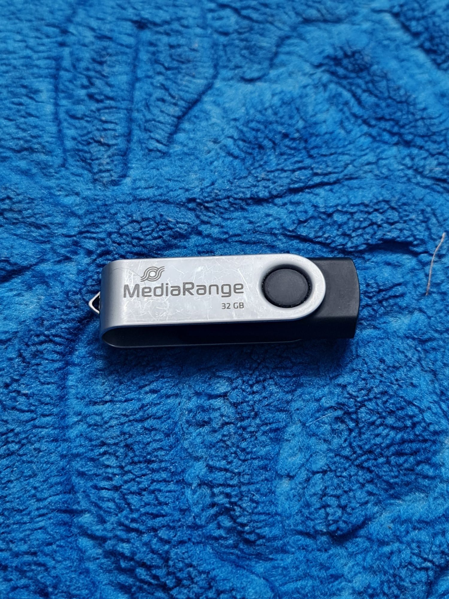 Pendrive MediaRange 32 Gb