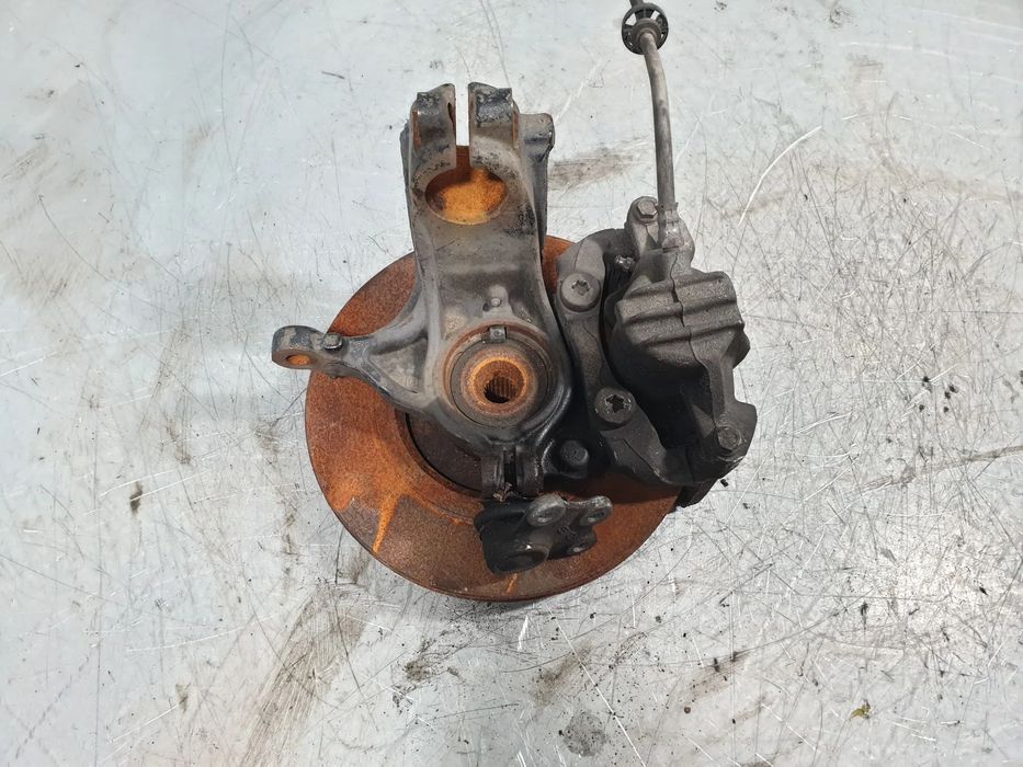 Manga de eixo frente esquerda PEUGEOT 208