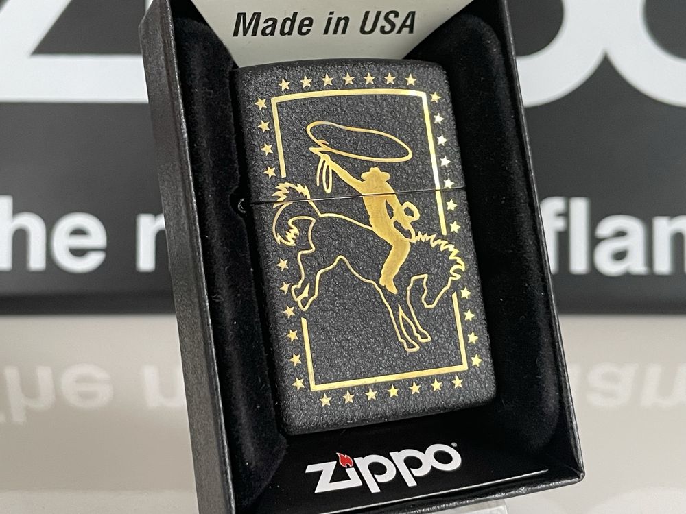 Zapalniczka Zippo, Cowboy, kowboj, rodeo, koń, Black Crackle, NOWA
