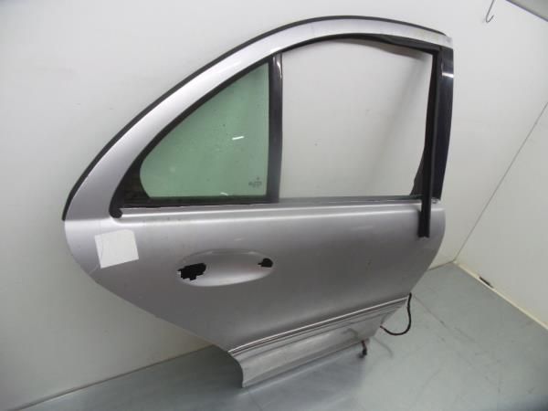 Porta trás direita MERCEDES-BENZ Classe C (W203)