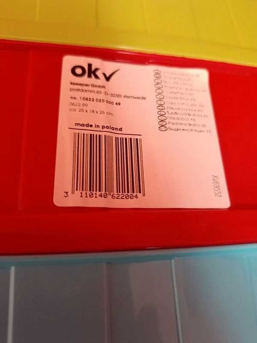 Pudełko z szufladami firmy Keeper